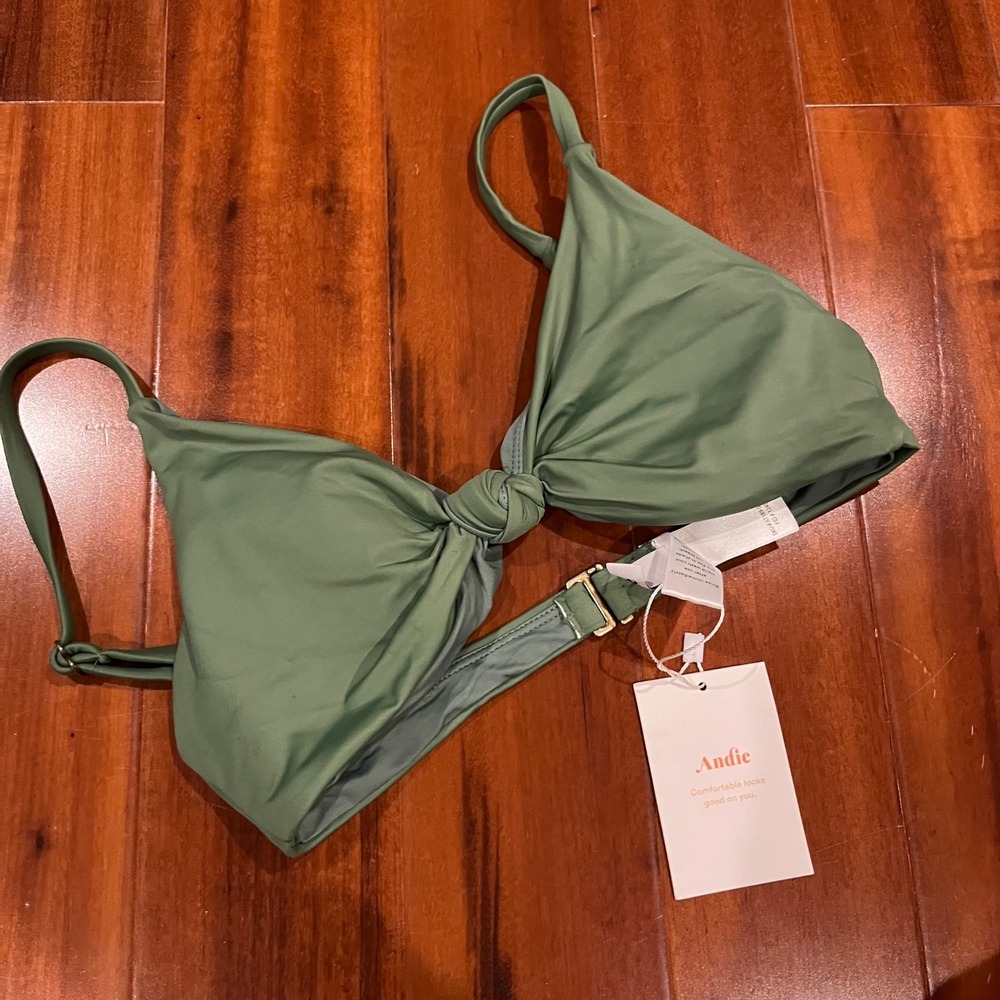 Andie Bikini Top Swim The Santorini Sage Green Twisted Triangle New Size XS